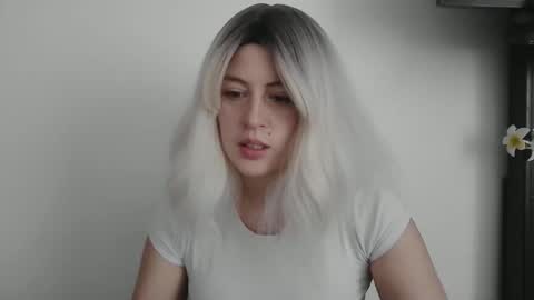 Francesca online show from February 5, 5:27 pm