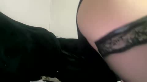 francescafey online show from January 20, 4:32 am