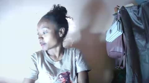 francine925426 online show from October 26, 3:51 pm