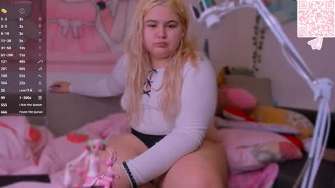 Alice online show from February 3, 4:45 pm