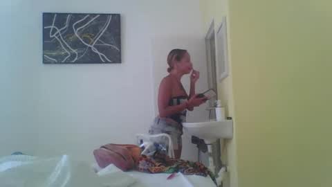 FreakJawn online show from February 25, 9:15 pm