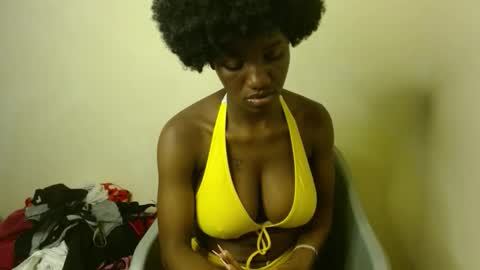 shamika online show from November 17, 6:52 pm