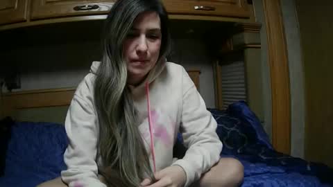 freckles4444 online show from November 25, 3:52 am