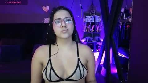     online show from March 4, 5:34 pm