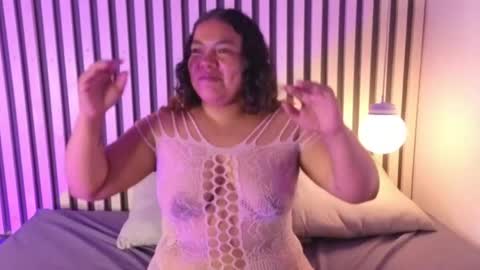 freya_blaze online show from April 23, 4:53 am