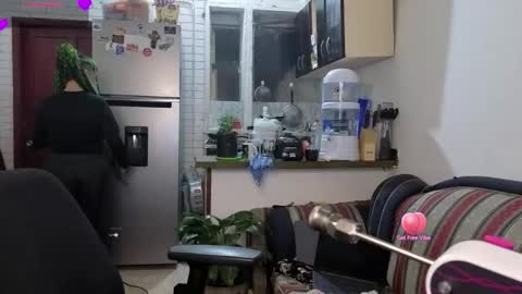 freyaa_sorceress online show from September 17, 2:42 am