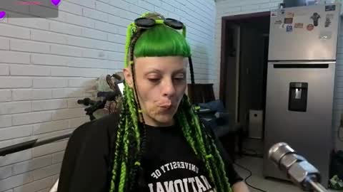 freyaa_sorceress online show from October 12, 1:52 am