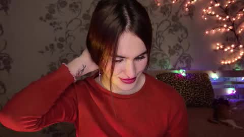 Frida online show from November 30, 9:19 pm