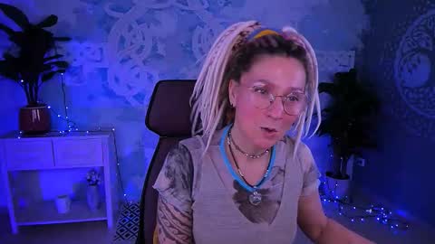 Frida Tander online show from February 27, 9:09 am