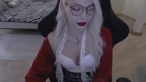 Lilith online show from July 28, 12:48 pm