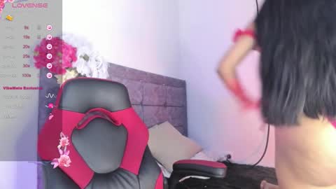 laura - Independent model online show from September 17, 3:43 pm