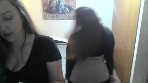 Linnys Palace online show from December 20, 2:41 am