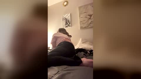 Linnys Palace online show from February 11, 3:41 am