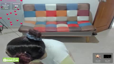 fuxxy_ online show from October 7, 3:38 pm