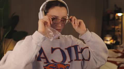 G online show from January 29, 7:00 pm