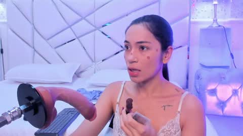 gabbieskinny online show from April 16, 12:05 pm