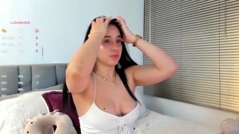 Gabriela  online show from February 4, 12:57 am