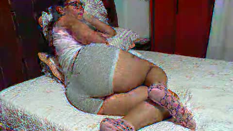 gaby  layla online show from September 19, 10:53 pm