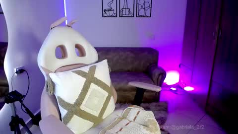 Gabriela online show from February 3, 6:23 pm