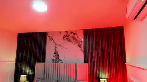 Gabriela Kassi online show from May 4, 11:25 am