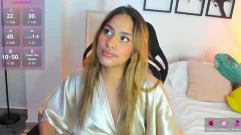 Gabriella online show from March 31, 9:48 pm