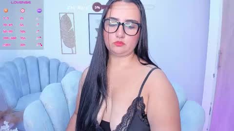 gabriella_evans_ online show from October 19, 1:02 pm