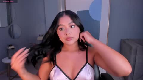 Gabriella Lee online show from May 29, 3:26 am