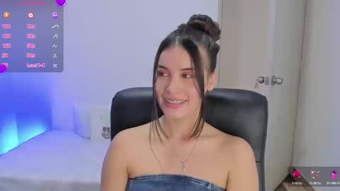 Gabriela online show from September 16, 9:23 pm