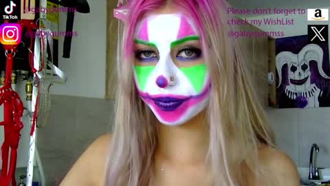gabygumms online show from September 25, 12:48 pm
