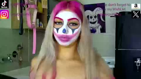 gabygumms online show from September 17, 1:53 pm