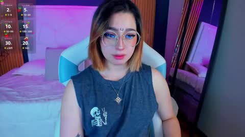 gabyrose9 online show from October 7, 11:47 am