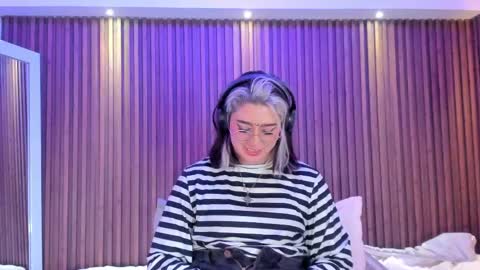 gabyrose9 online show from May 16, 12:13 am