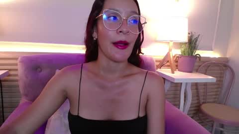 Briana  online show from May 22, 2:20 am