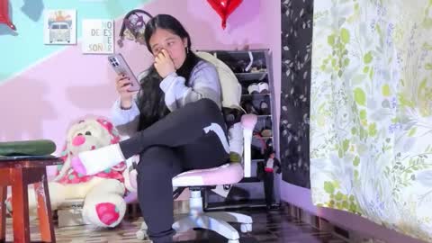 Diana online show from April 17, 1:08 am