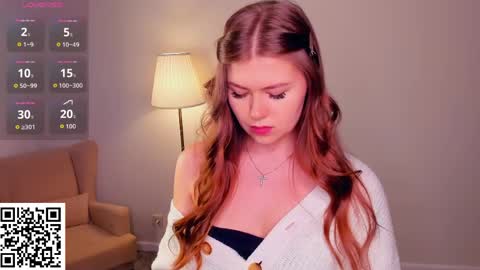 Emily online show from April 10, 6:25 pm