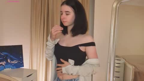 My name is Kelly online show from November 1, 3:32 am