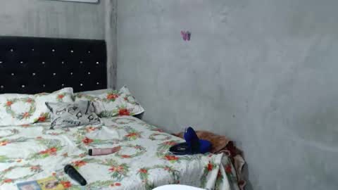 Geovanna Franco  online show from February 9, 10:12 pm