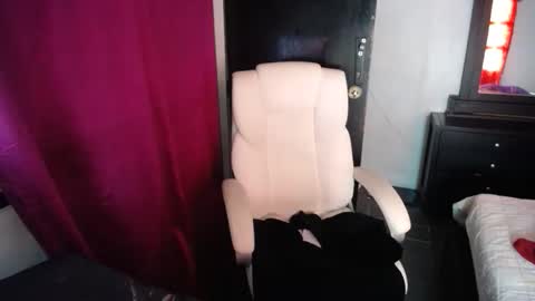 ggemas online show from October 14, 3:25 pm