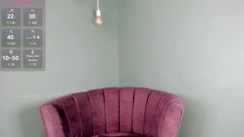 Danna Astrom online show from September 22, 9:57 pm