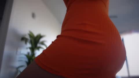 The Queen of Squirt online show from December 11, 5:47 pm