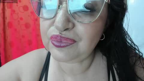 nahomi online show from December 16, 11:21 pm