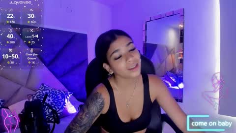 Gia  online show from October 22, 12:10 pm