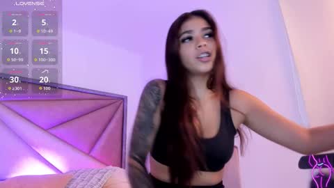 Gia  online show from December 21, 5:39 pm