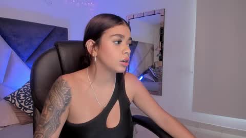 Gia  online show from January 16, 6:37 pm