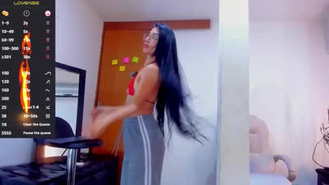 Giana online show from March 6, 5:41 pm