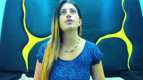 GiaRoussel online show from February 11, 3:08 pm