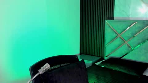 giia online show from October 3, 11:59 am