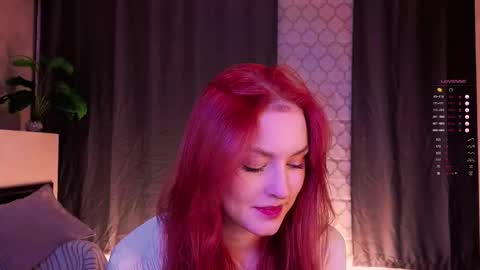 Stacy online show from November 6, 6:58 pm