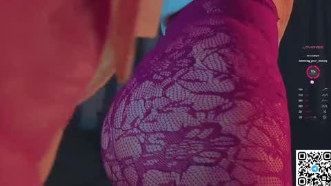 Stacy online show from October 9, 6:34 pm