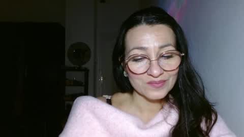 GinaONeon online show from January 20, 8:07 pm